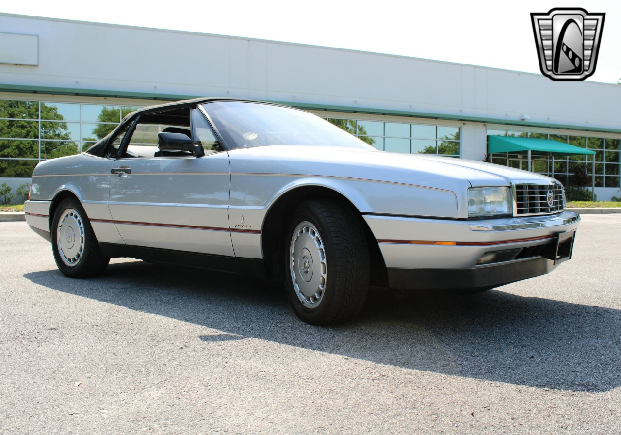 1991 Cadillac Allante 45