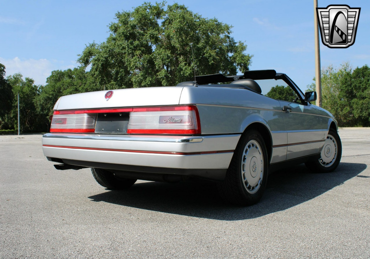 1991 Cadillac Allante 67