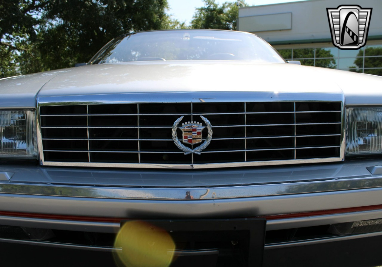 1991 Cadillac Allante 89