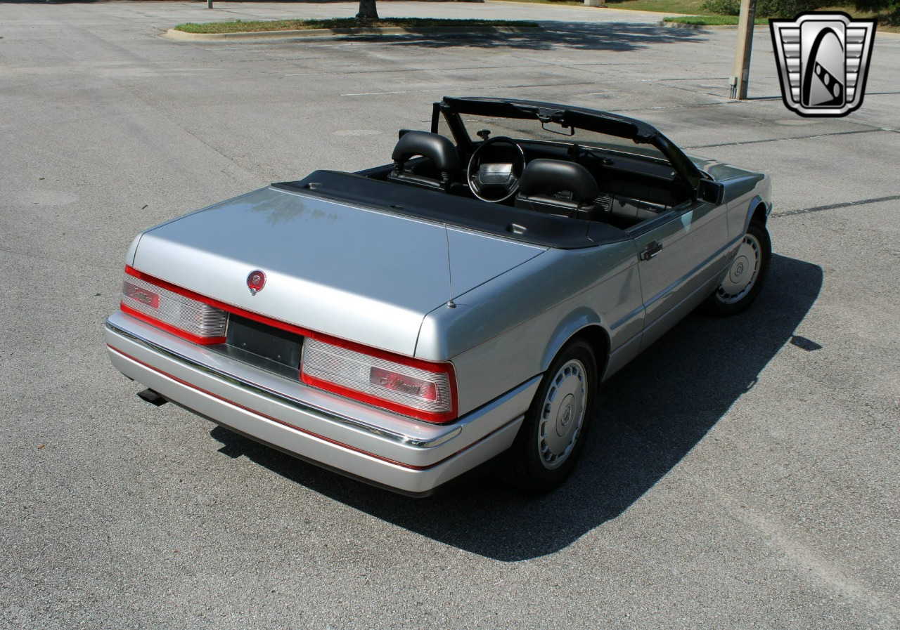 1991 Cadillac Allante 68