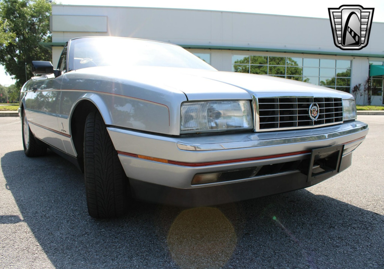 1991 Cadillac Allante 71