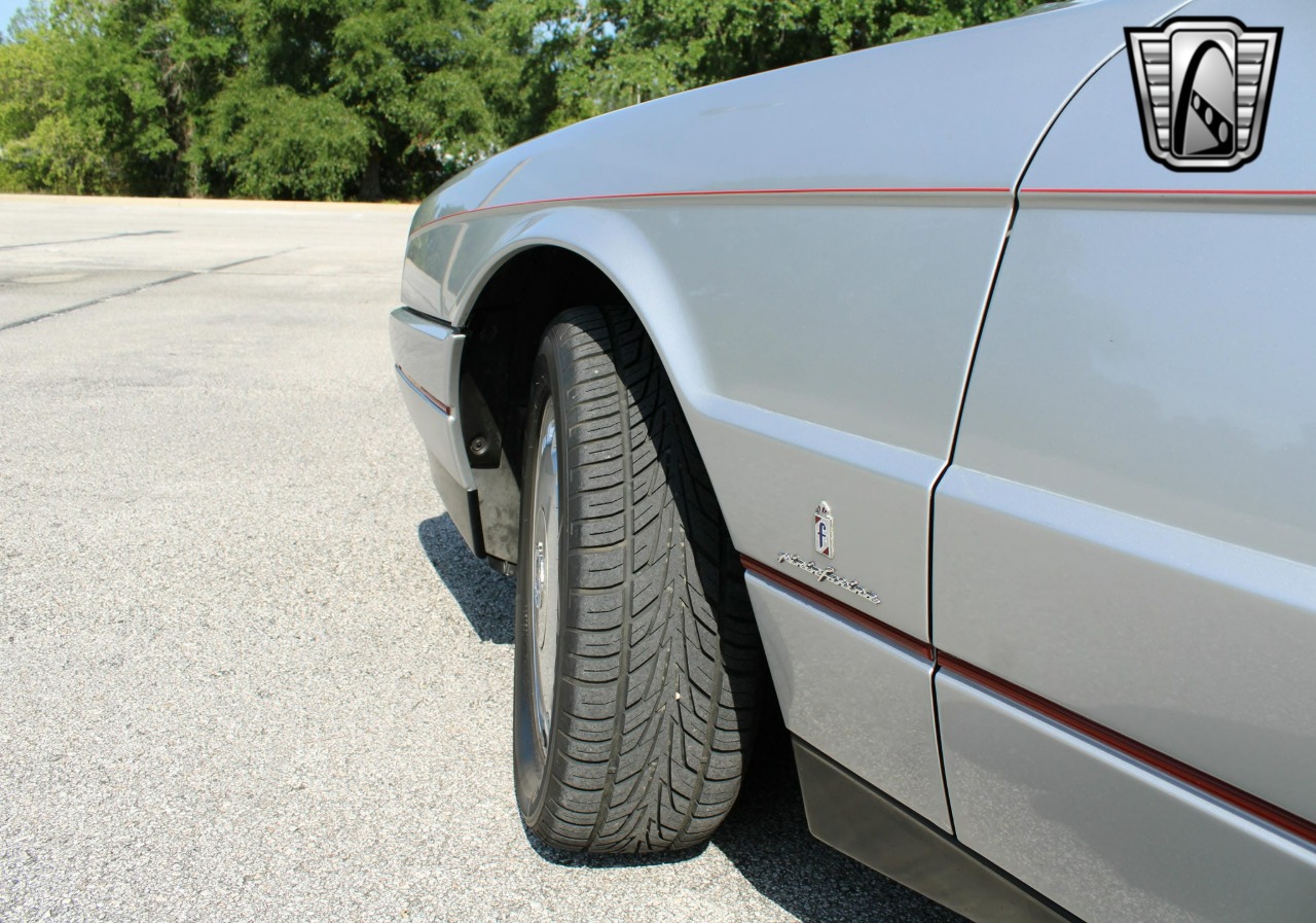 1991 Cadillac Allante 73