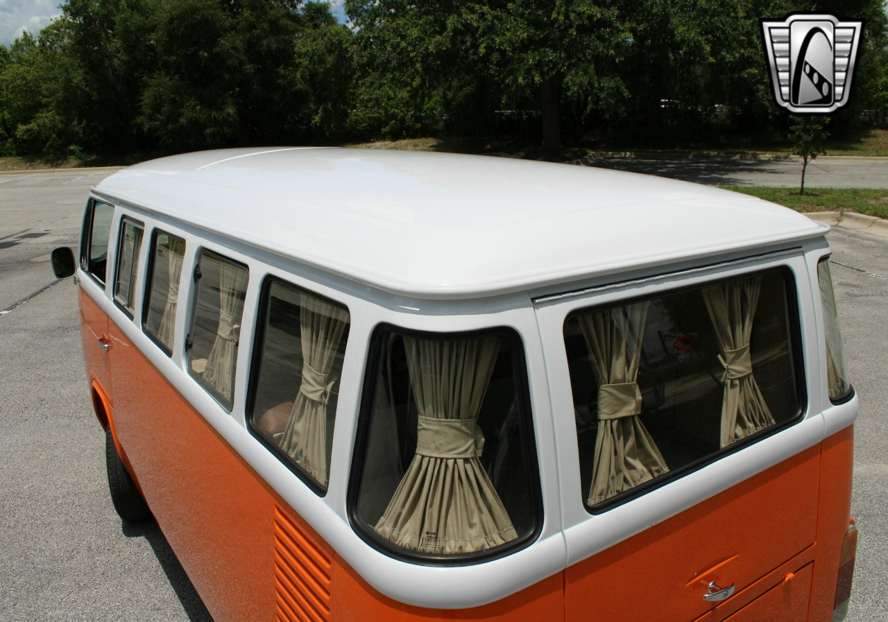 1994 Volkswagen Type 2 11