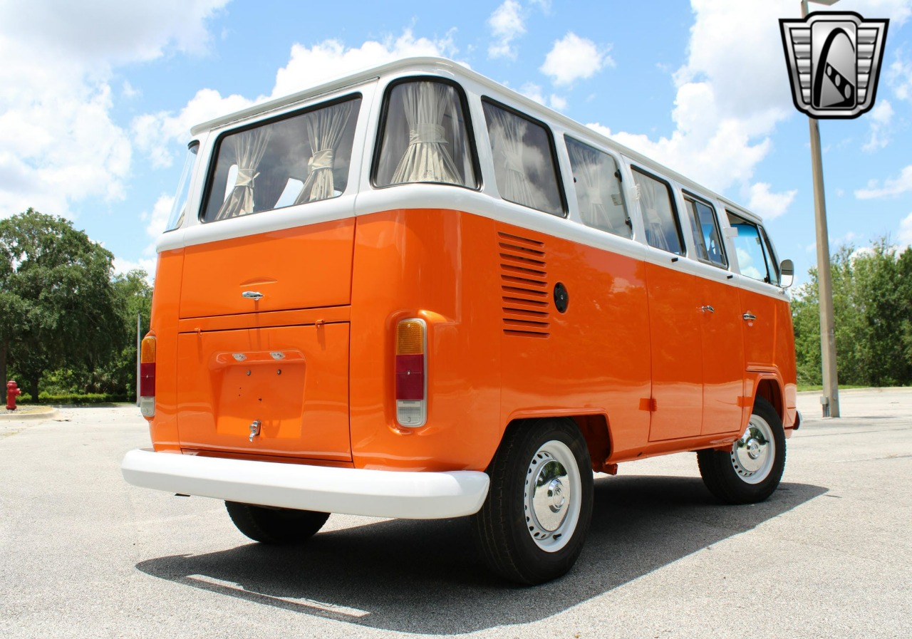 1994 Volkswagen Type 2 43