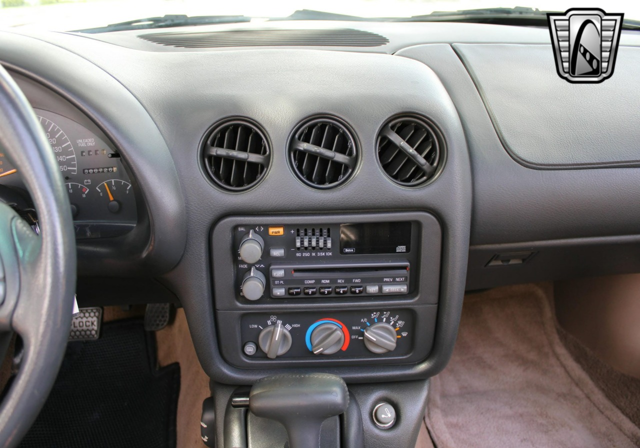 1995 Pontiac Firebird 22