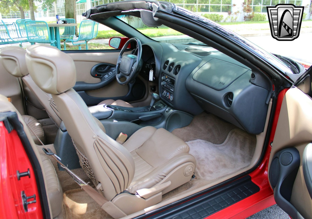 1995 Pontiac Firebird 24