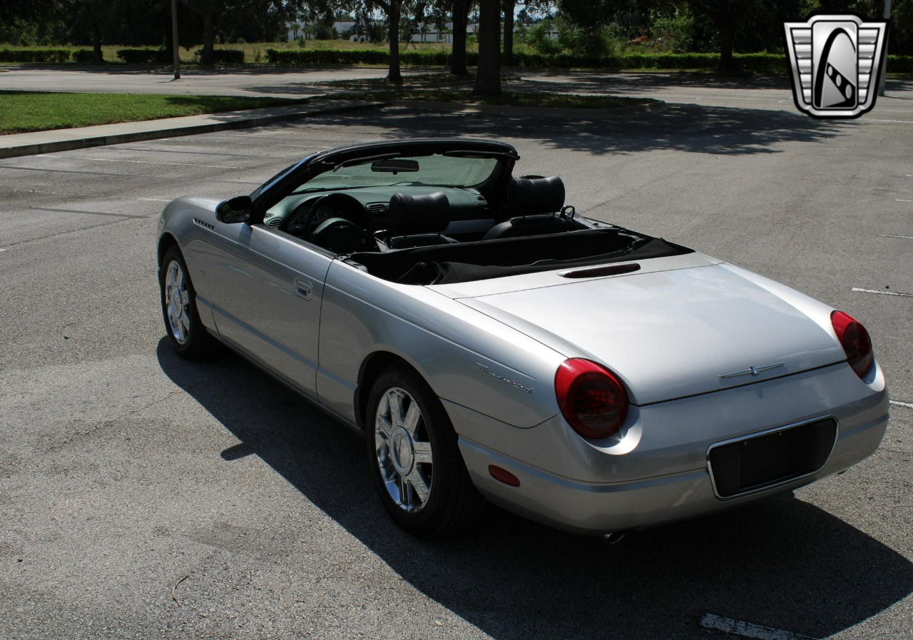 2004 Ford Thunderbird 97