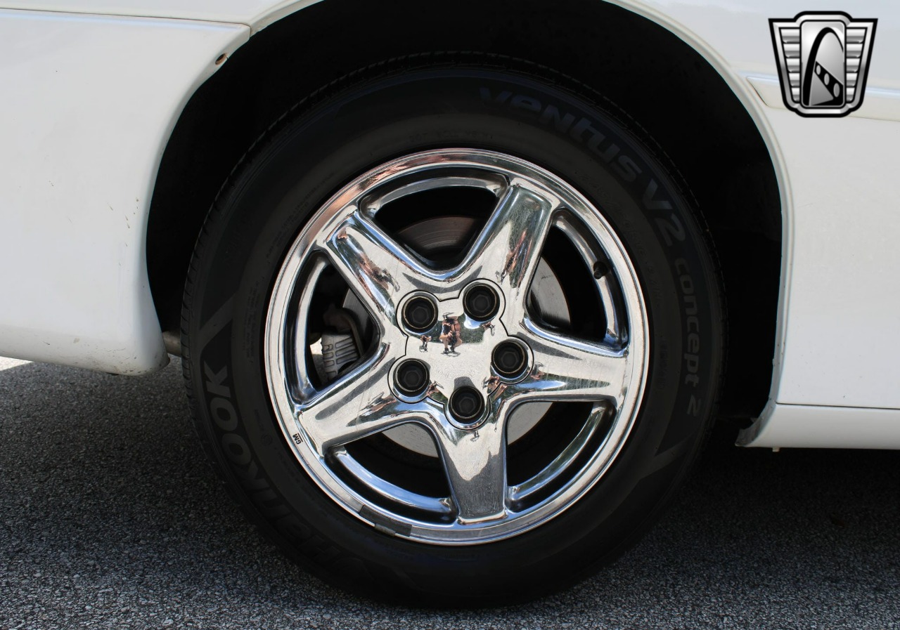 1997 Chevrolet Camaro 14