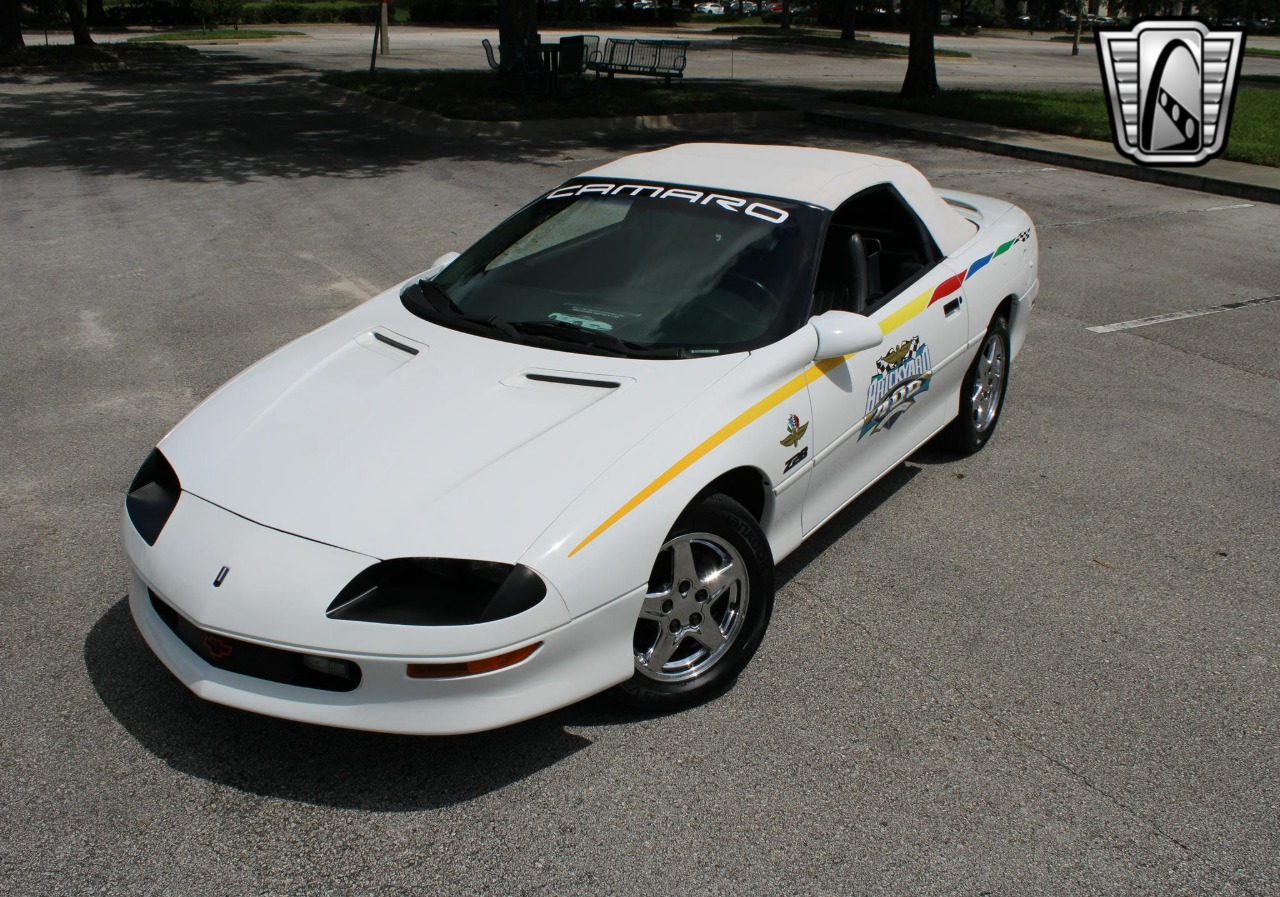 1997 Chevrolet Camaro 2