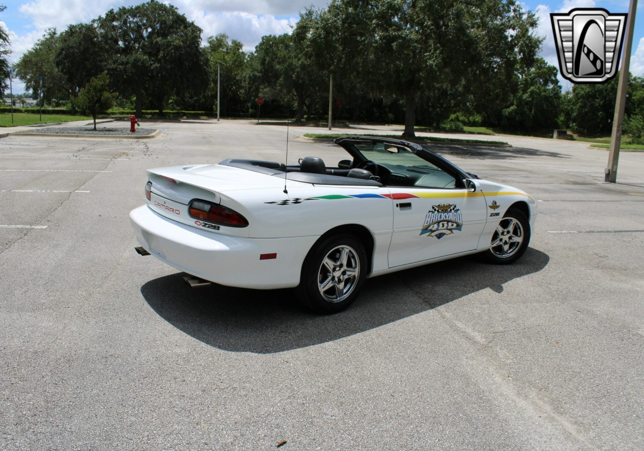 1997 Chevrolet Camaro 8