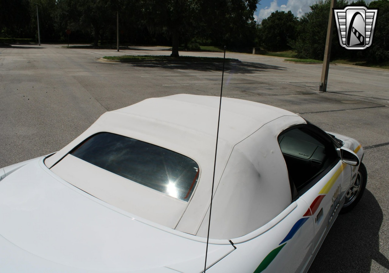 1997 Chevrolet Camaro 3