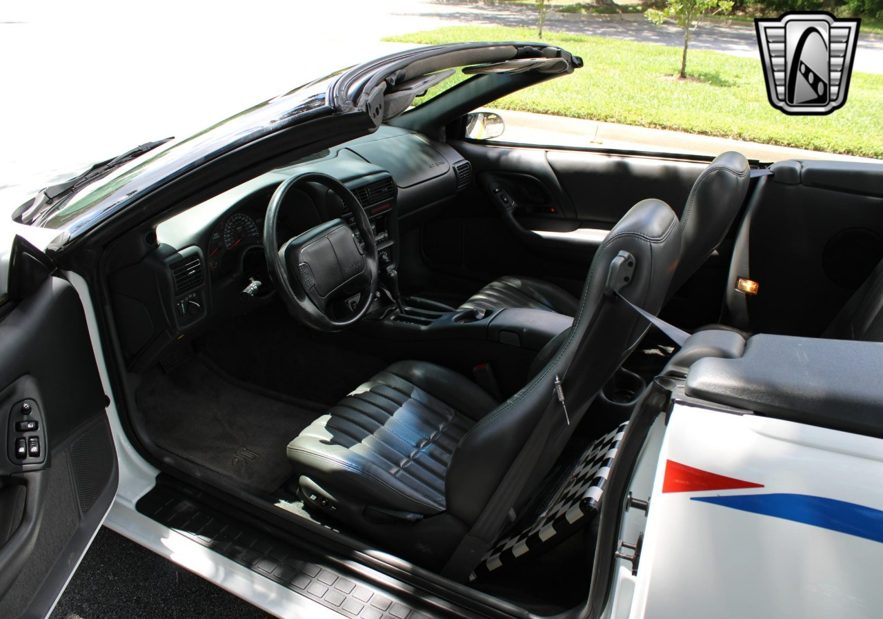 1997 Chevrolet Camaro 16