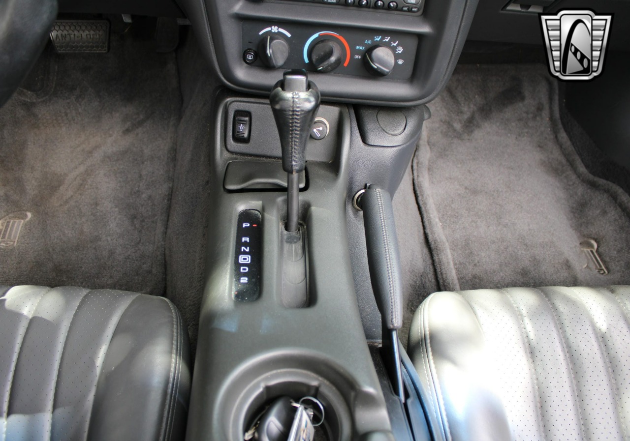 1997 Chevrolet Camaro 21