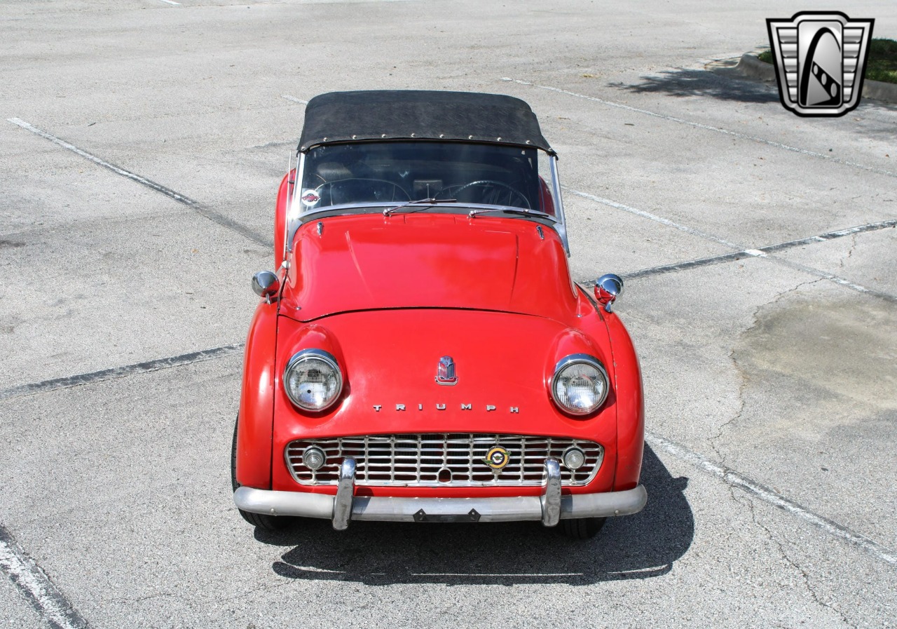 1963 Triumph TR3B 32