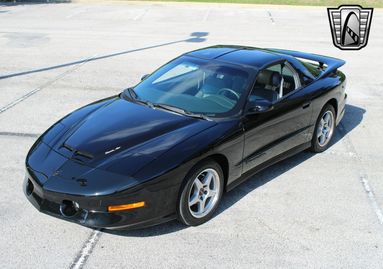 1997 Pontiac Firebird 36