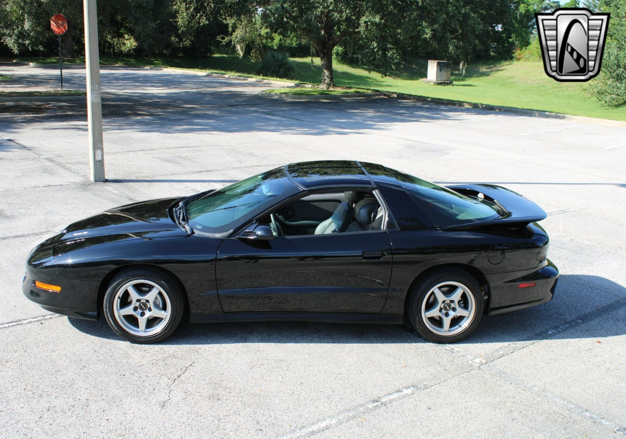 1997 Pontiac Firebird 38