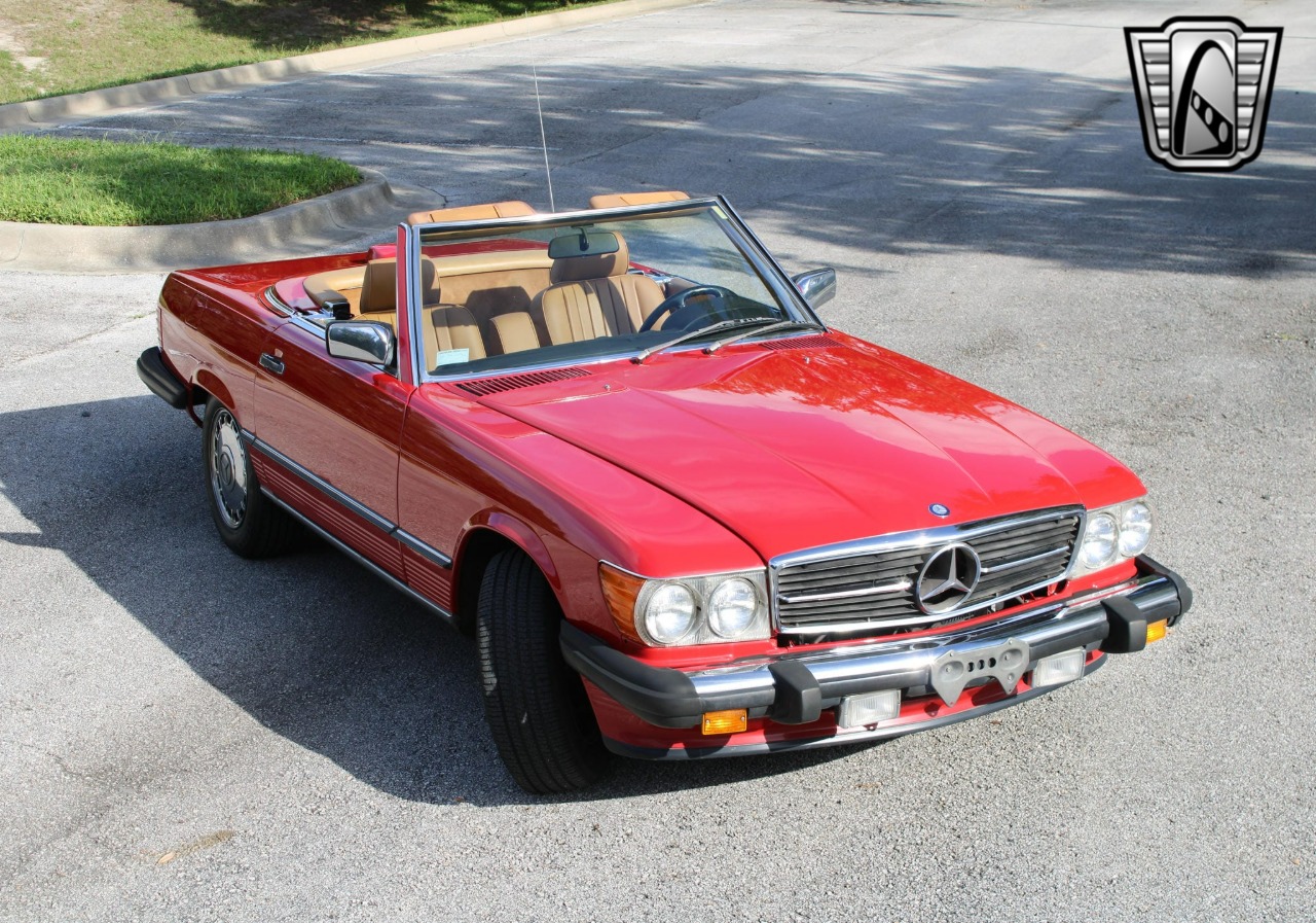 1987 Mercedes-Benz 560 SL 40