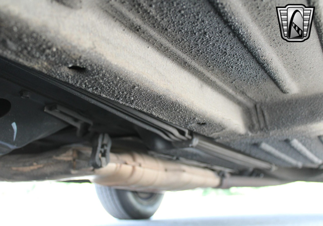 1987 Mercedes-Benz 560 SL 83