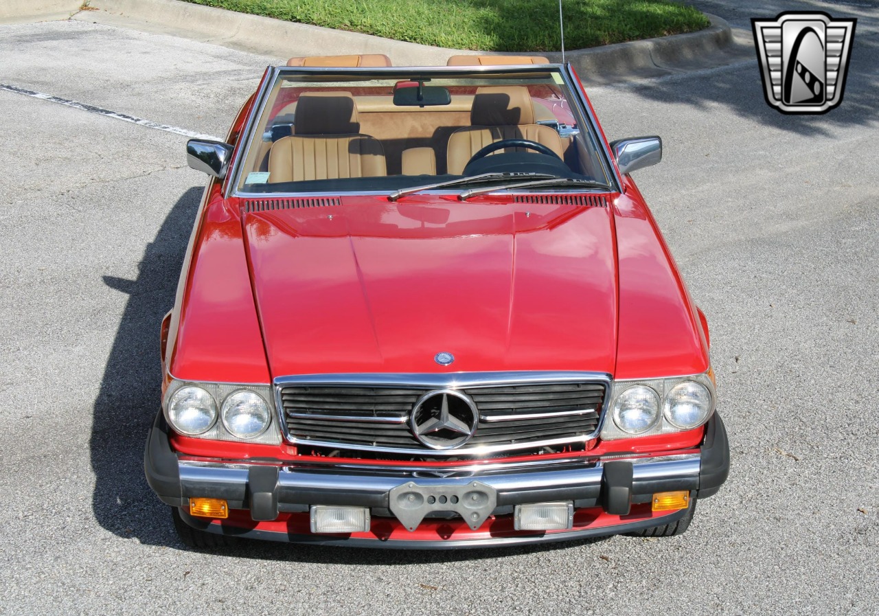 1987 Mercedes-Benz 560 SL 43