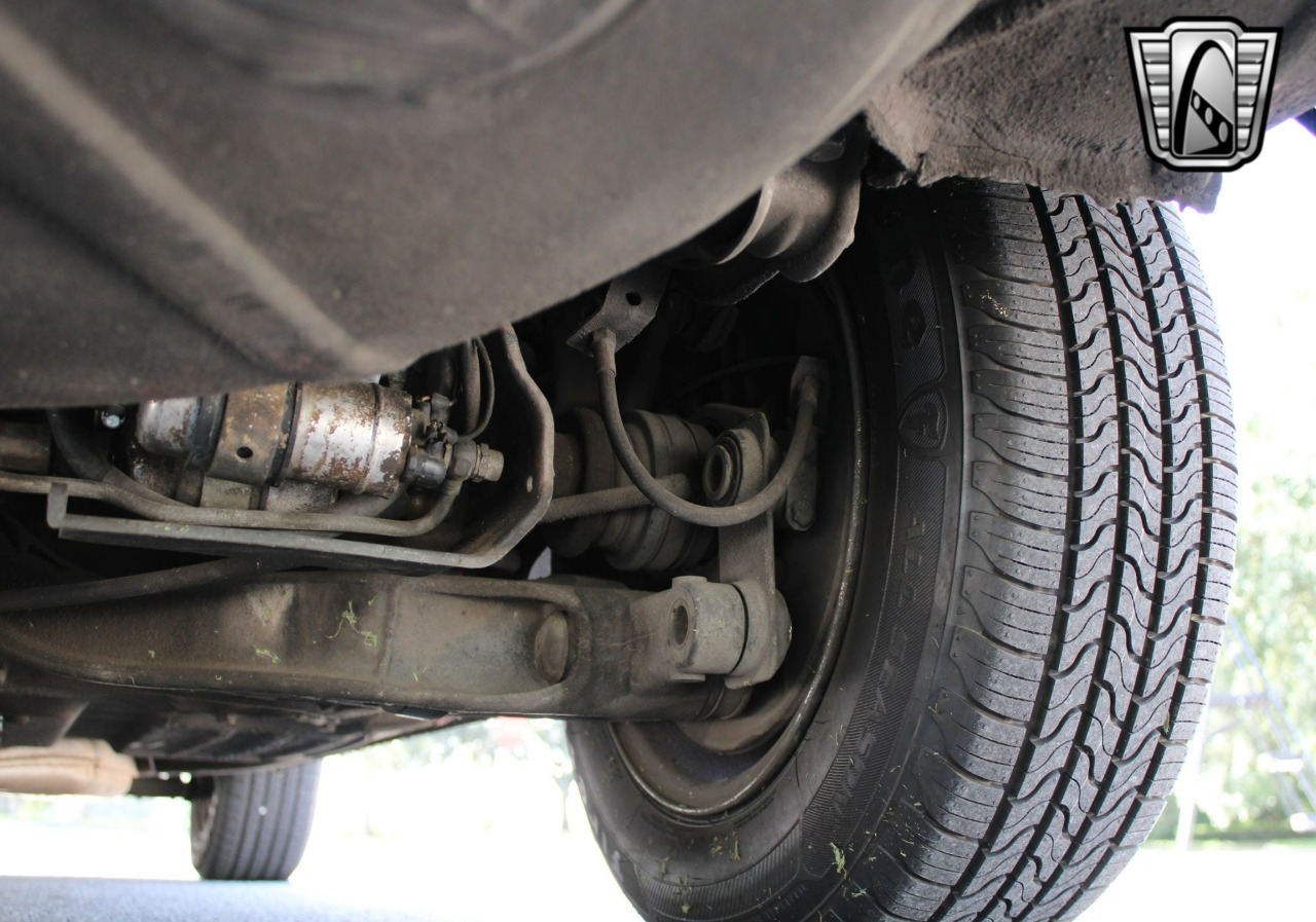 1987 Mercedes-Benz 560 SL 86