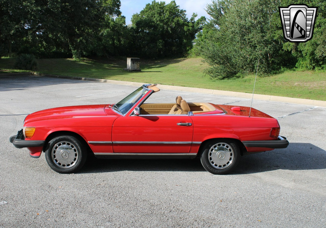 1987 Mercedes-Benz 560 SL 7