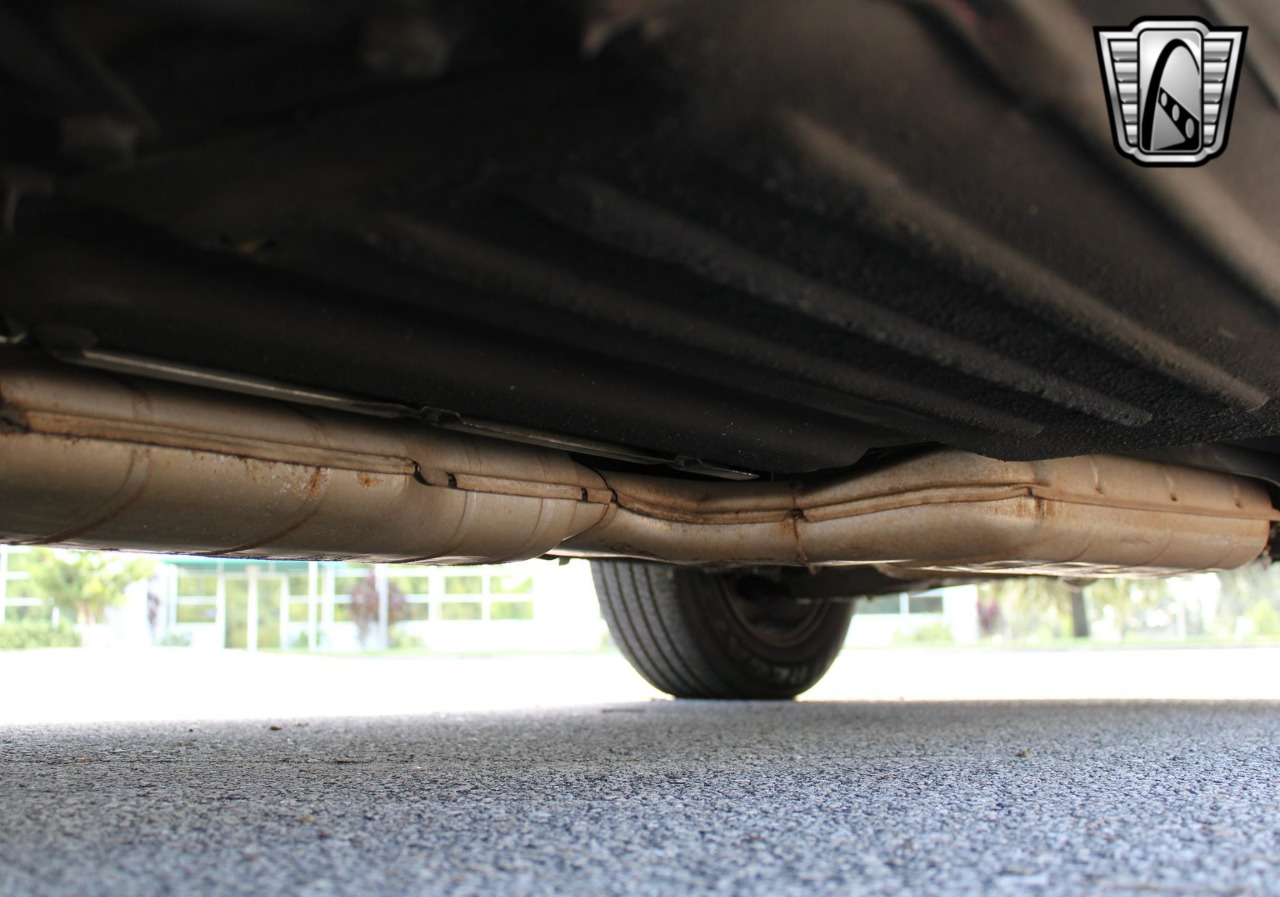 1987 Mercedes-Benz 560 SL 88