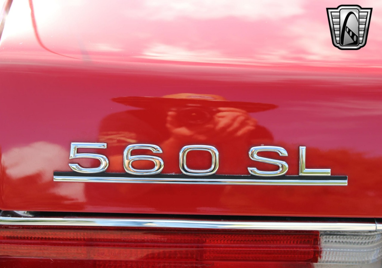 1987 Mercedes-Benz 560 SL 12