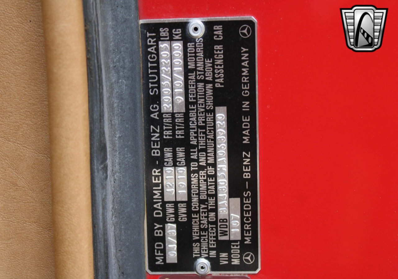 1987 Mercedes-Benz 560 SL 31