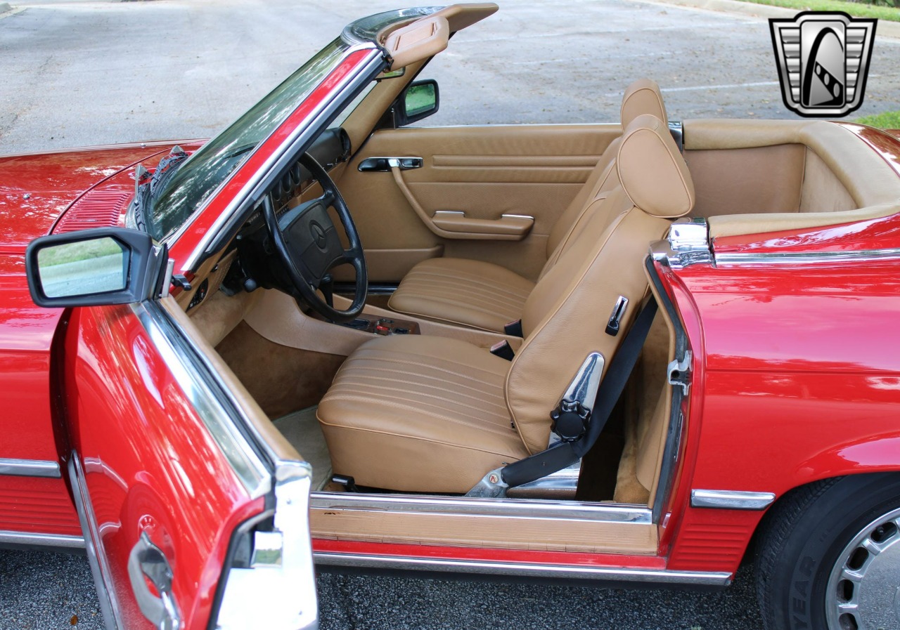 1987 Mercedes-Benz 560 SL 17