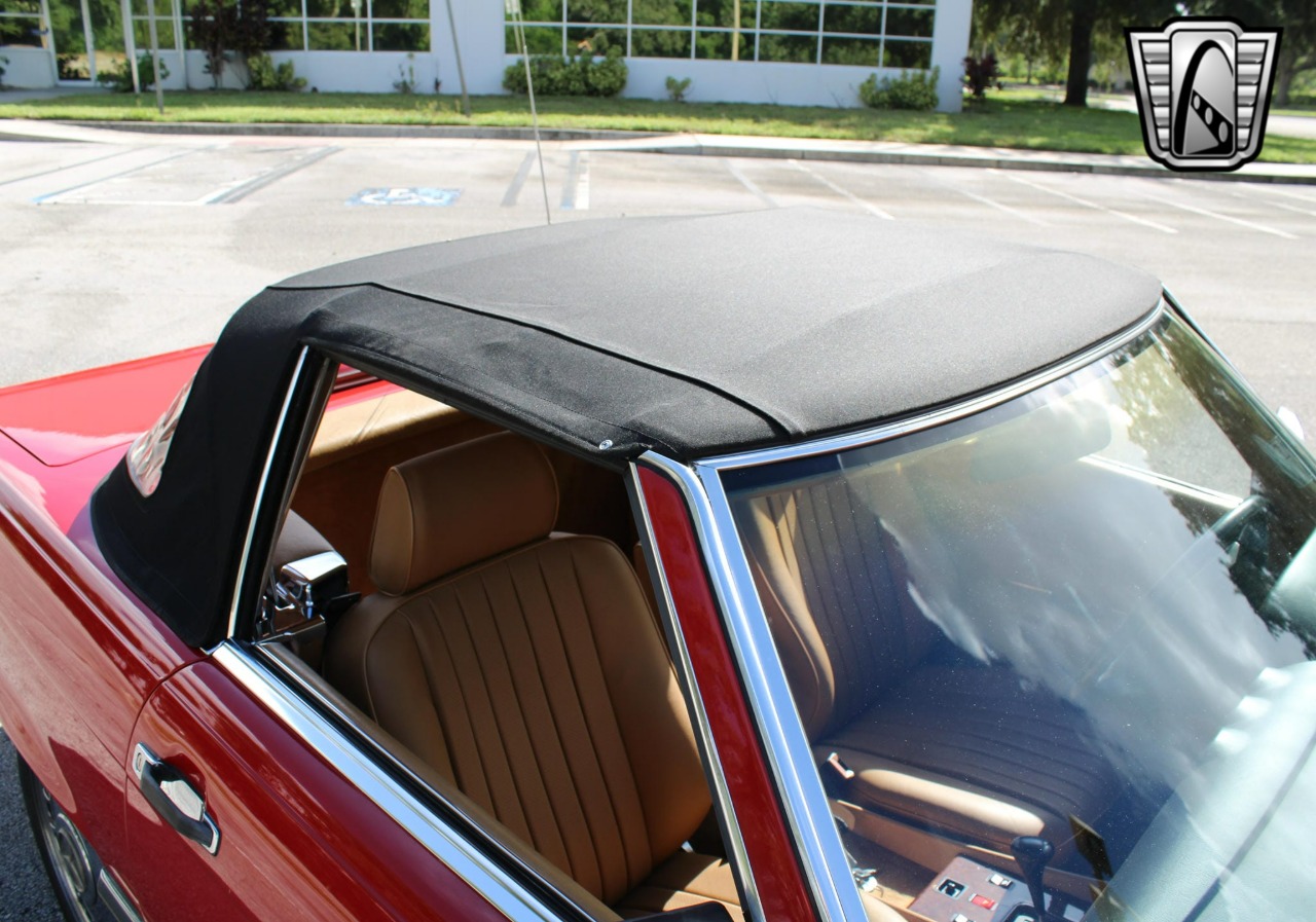 1987 Mercedes-Benz 560 SL 26