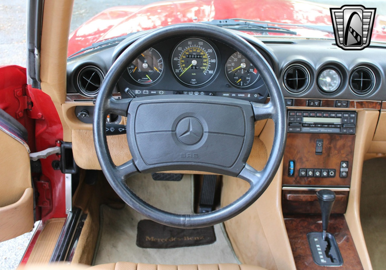 1987 Mercedes-Benz 560 SL 18