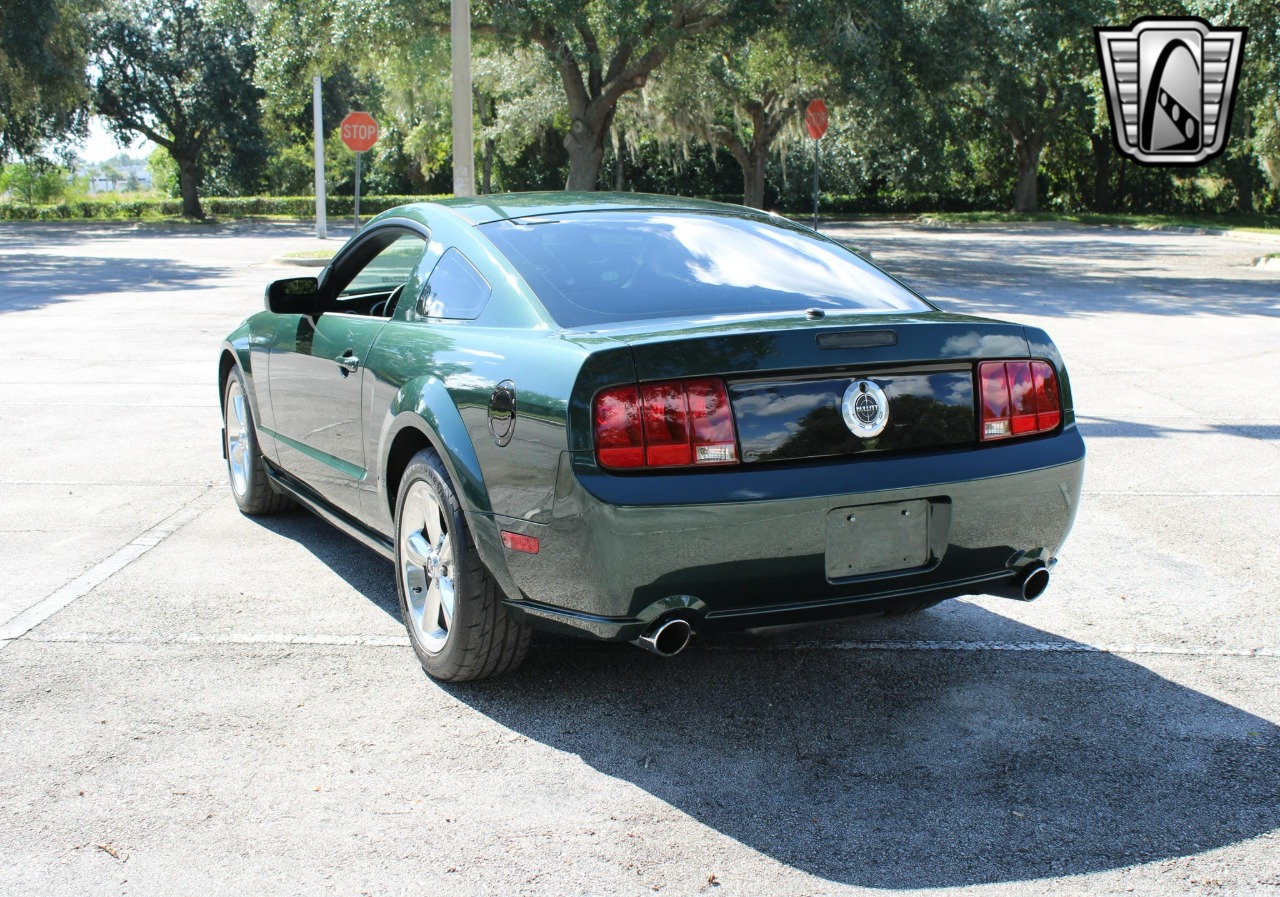 2008 Ford Mustang 4