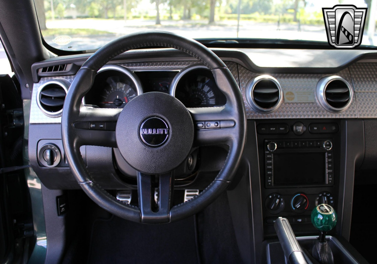 2008 Ford Mustang 23