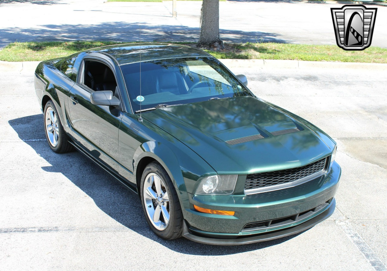 2008 Ford Mustang 40