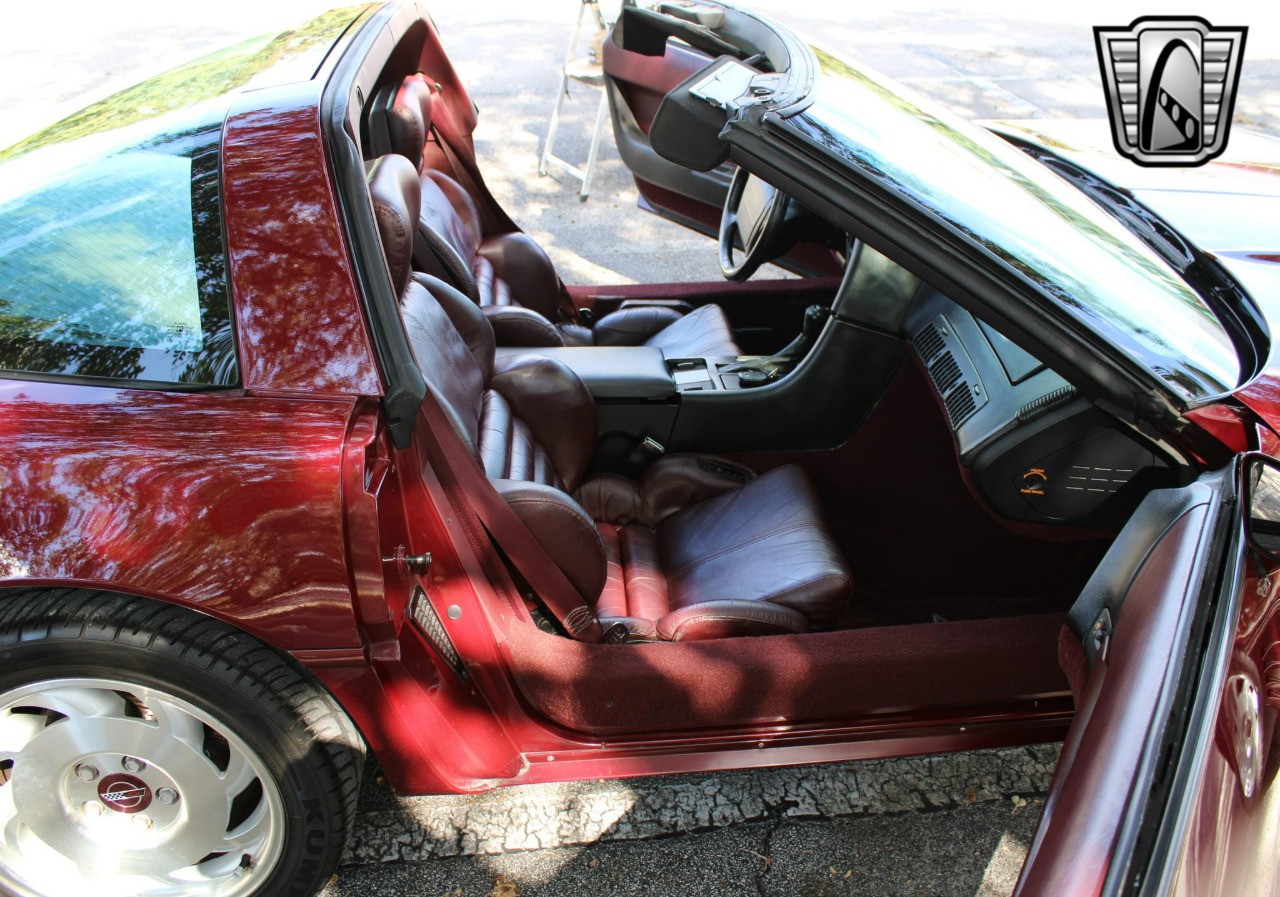 1993 Chevrolet Corvette 24