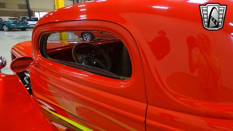 1933 Ford Coupe image 34