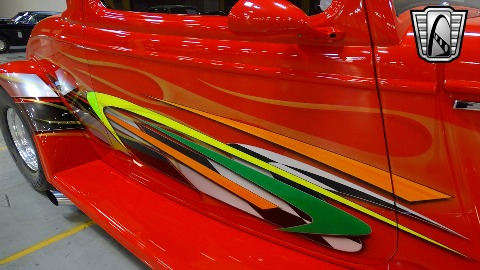 1933 Ford Coupe image 20