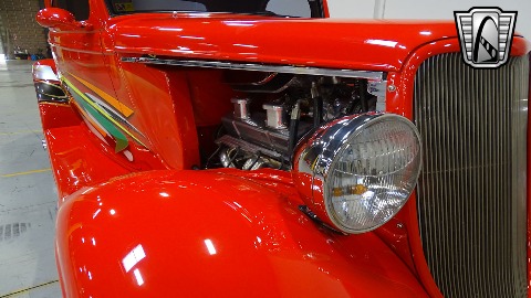 1933 Ford Coupe image 23