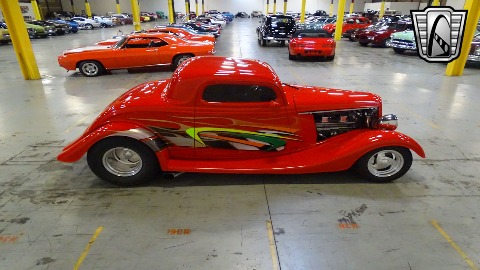 1933 Ford Coupe image 102