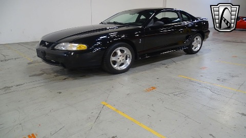 1995 Ford Mustang image 3