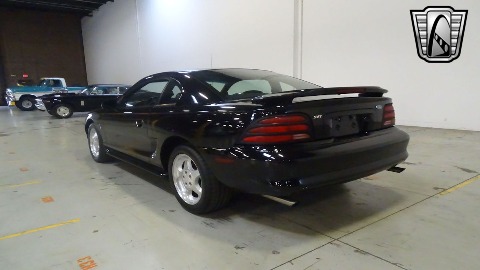 1995 Ford Mustang image 5