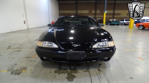 1995 Ford Mustang image 10