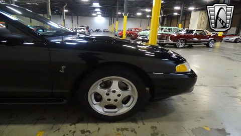 1995 Ford Mustang image 36