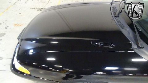 1995 Ford Mustang image 42