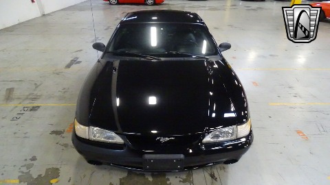 1995 Ford Mustang image 18