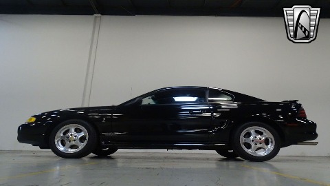 1995 Ford Mustang image 20