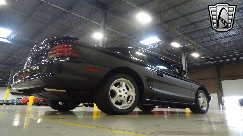 1995 Ford Mustang image 23