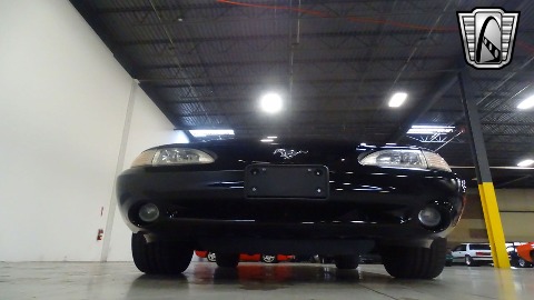 1995 Ford Mustang image 26