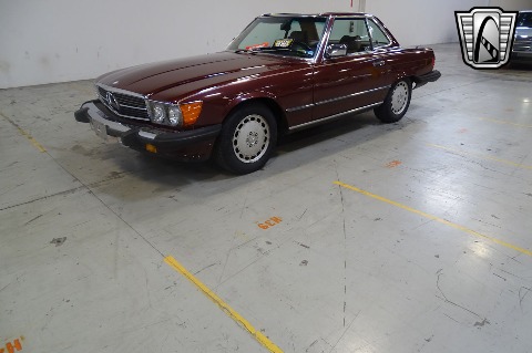 1987 Mercedes-Benz 560SL image 4
