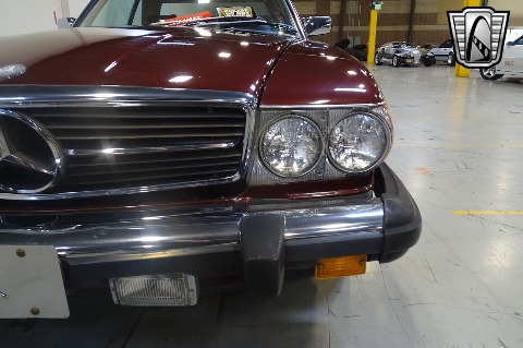 1987 Mercedes-Benz 560SL image 29